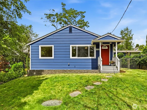 2722 NE Blakeley Street, Seattle, WA 98105