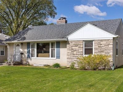 6128 10th Ave S, Minneapolis, MN, 55417