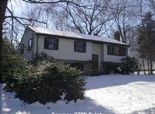 64 Village St, Bristol, CT 06010