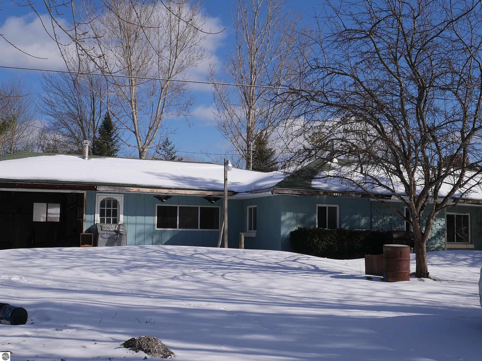 5886 M 65, Hale, MI 48739 Zillow