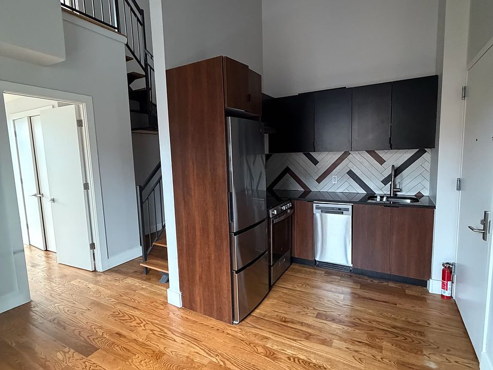 1st image of 680 E 21st St #5A