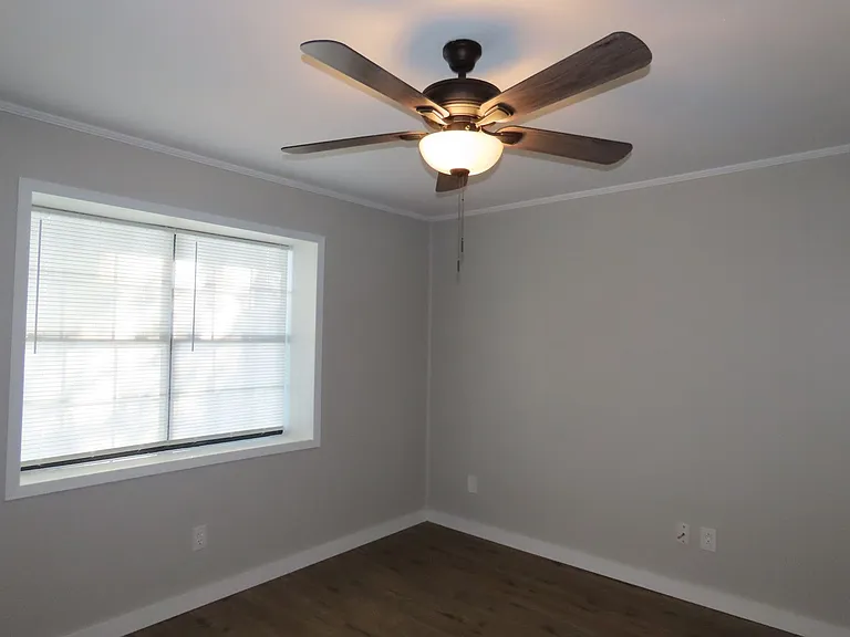 10556 Twin Oaks Dr — Photo 17
