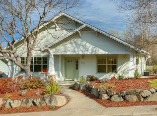 681 Nepenthe Rd, Ashland, OR 97520