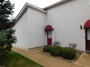 421 Bank St UNIT 421U, Painesville, OH 44077