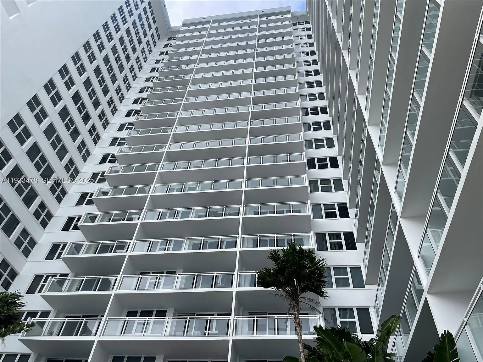 Parker Plaza Condo Estate — Photo 1