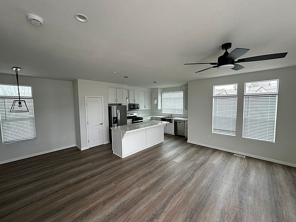 3rd image of 14352 Beach Blvd #81