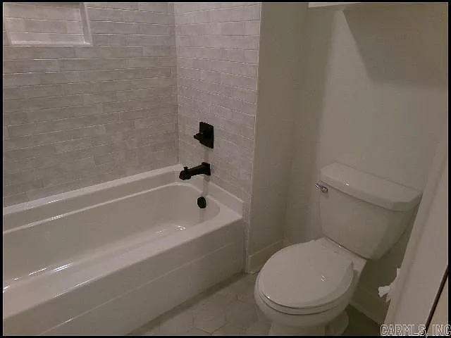 73 Tournay Cir — Photo 12