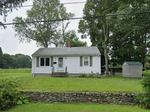 299 Capron Farm Dr, Warwick, RI 02886