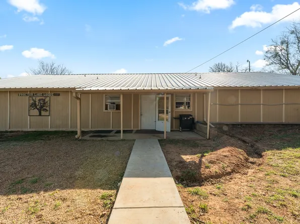 124 Arrowhead, Comanche, TX 76442