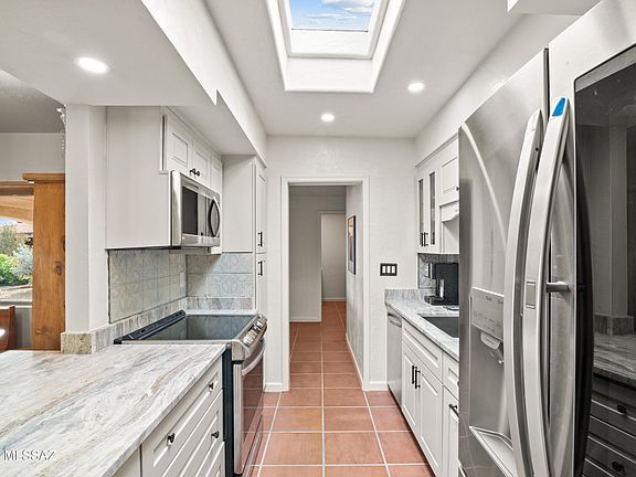 5th image of 845 N Calle Canela