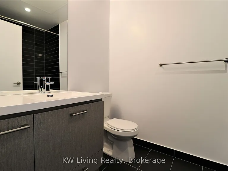 87 Peter St #3805 — Photo 5
