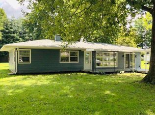 1424 S Brown Ave, Terre Haute, IN 47803