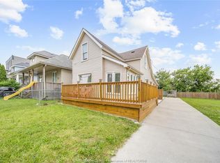 1329 Wellington Ave, Windsor, ON N8X2C1