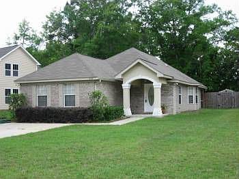 4th image of 4592 Deslin Dr