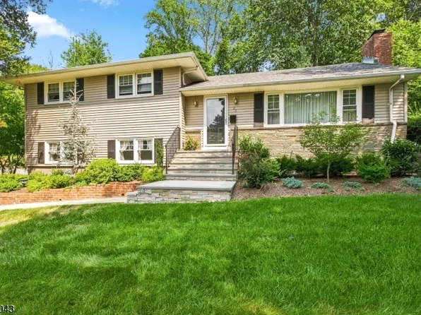 23 Evergreen Dr, Berkeley Heights Twp., NJ 07922