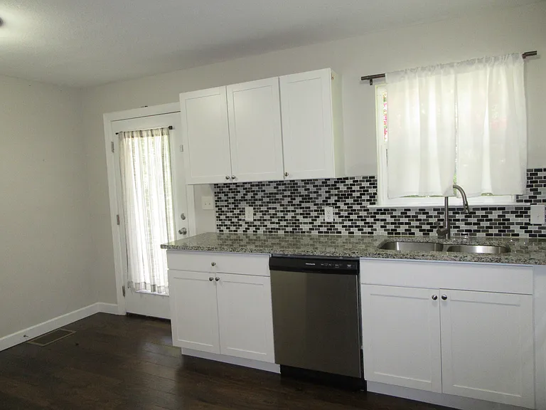4074 W Freedom Cir — Photo 27