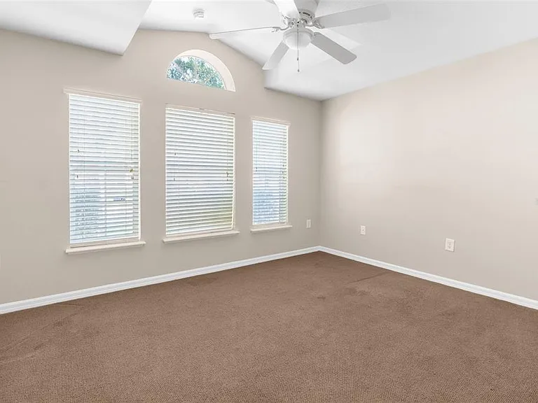 3220 Bellericay Ln — Photo 10