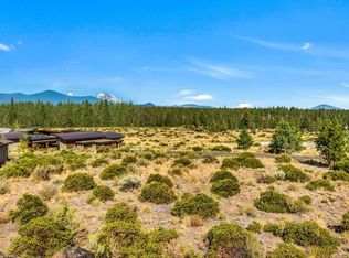 62572 Sparrow Hawk Cir, Bend, OR 97703