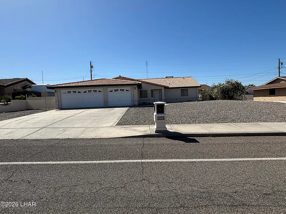 3050 Chemehuevi Blvd