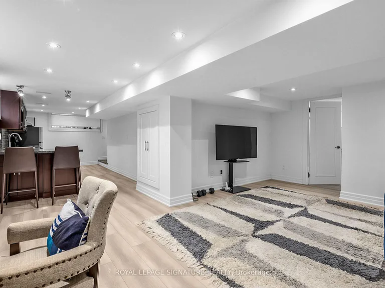 22 Scotswood Rd — Photo 9