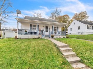 376 Quinn St, Naugatuck, CT 06770
