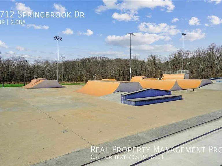 4712 Springbrook Dr — Photo 37