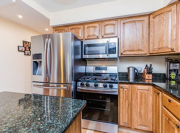 5th image of 4448 N Newland Ave