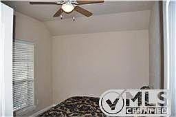3rd image of 212 Rawhide St