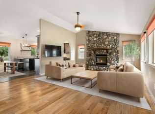 19405 Indian Summer Rd, Bend, OR 97702