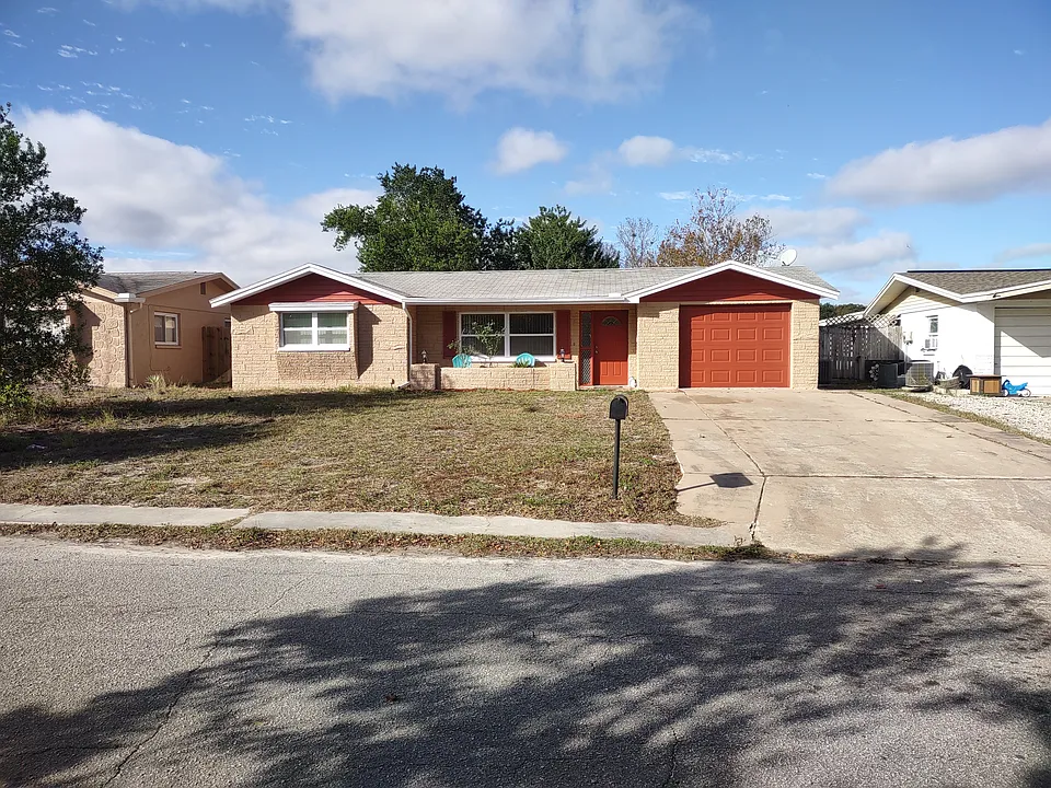 10811 Oldham Rd