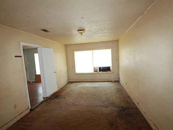 5th image of 1111 Tierra Dr