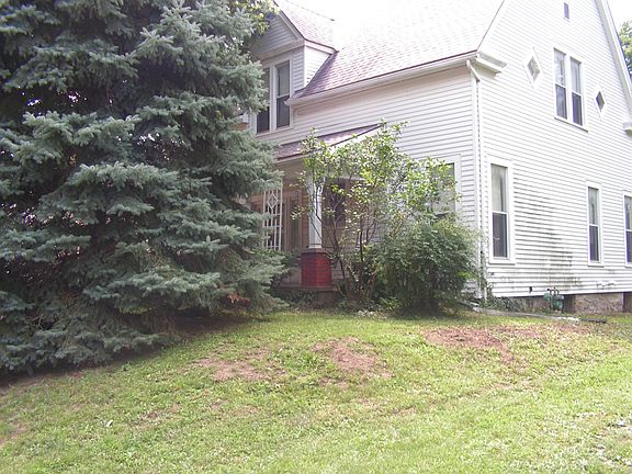 3rd image of 912-914 South Washington