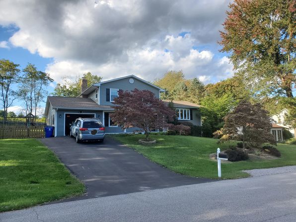 115 Woodbine Dr