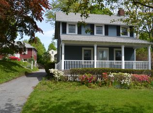 2 East Dr, Carmel, NY 10512