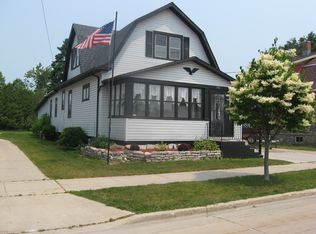 1512 21st St, Two Rivers, WI 54241