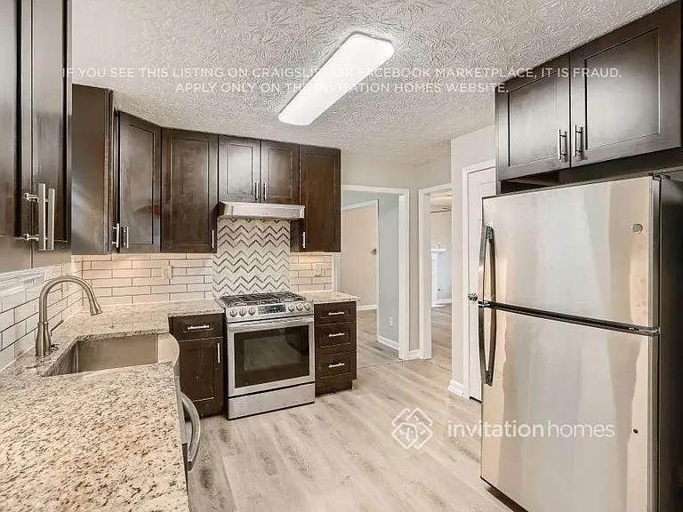 594 Rivulett Ct — Photo 10