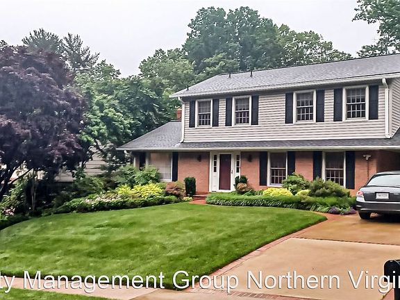 2nd image of 9607 Jomar Dr