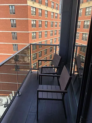 Rented by Batra Group Inc | media 28