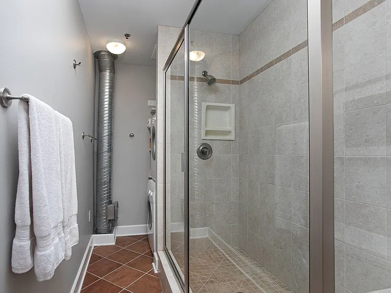 2608 Erwin Rd #413 — Photo 12