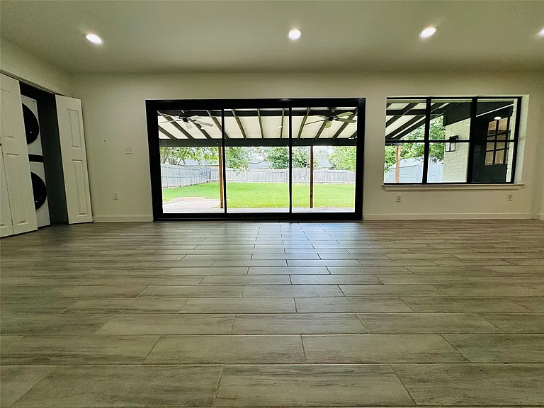 2500 Harrowden Dr — Photo 10
