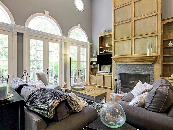 2nd image of 9632 Briar Forest Dr