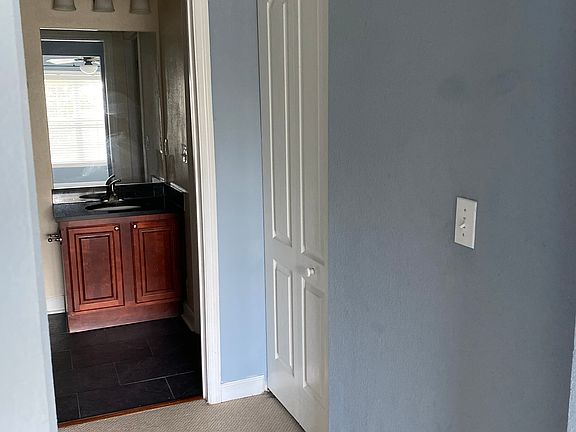 5th image of 2047 Dixie Belle Dr #H