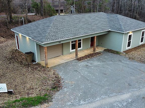 2nd image of 203 Scooter Hill Rd