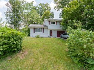 520 Forest View Dr, Bedford, IN