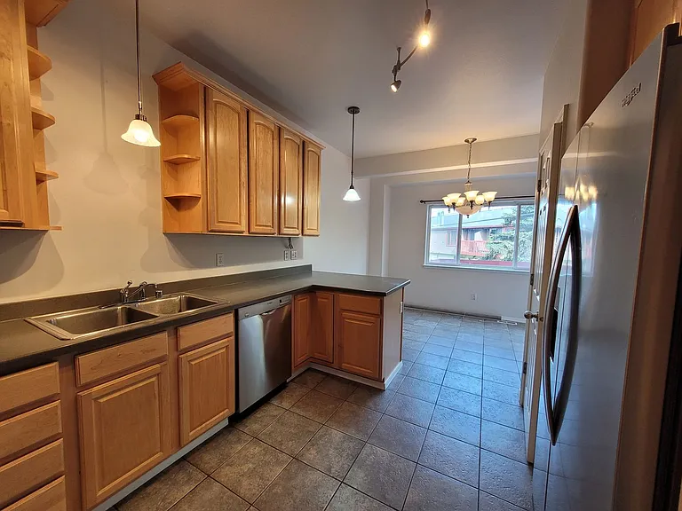 4738 Grumman St — Photo 3
