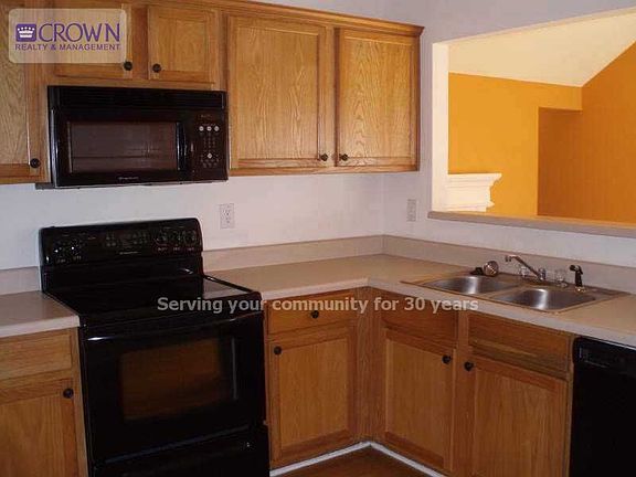 4th image of 3122 Newtons Crest Cir