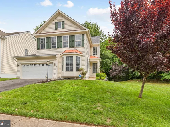 17641 Deweys Run Ln, Dumfries, VA 22026