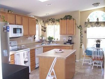 Kitchen Center Island