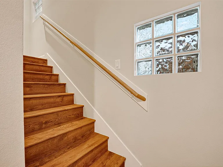 3730 Main Poplar Dr — Photo 17