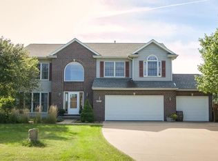 3311 Pheasant Ct NE, North Liberty, IA 52317